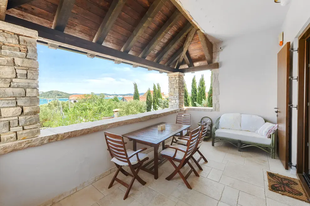 Ferienwohnung in Murter mit Pool und haustiergeeignet 66130020 15731