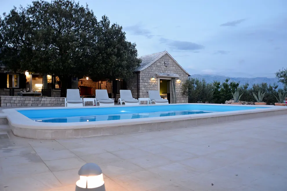 Ferienwohnung in Brac mit Pool und haustiergeeignet 999205952 34075