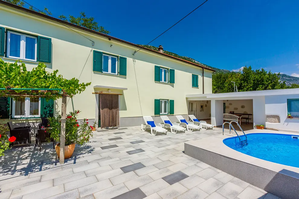 Ferienwohnung in Crikvenica mit Pool und haustiergeeignet 66114106 4665