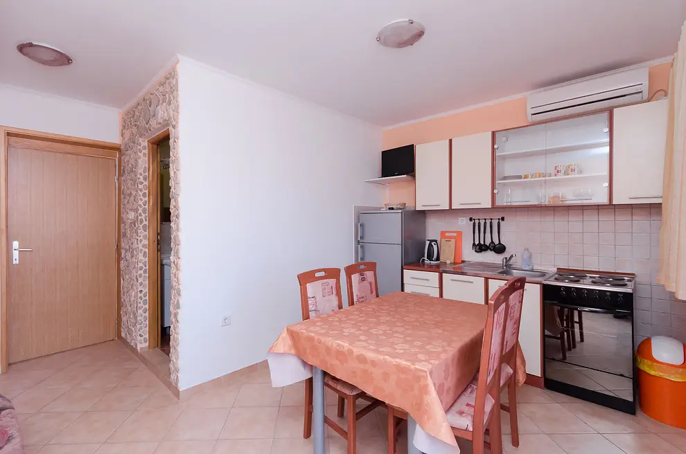 Ferienwohnung in Rab haustiergeeignet 999204127 32339 – Foto 8
