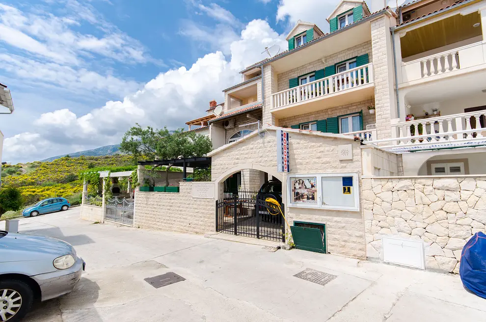 Ferienappartment in Bol haustiergeeignet 66120468 8458