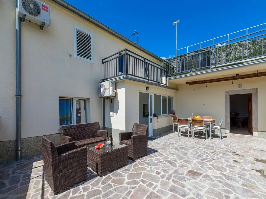 Ferienwohnung in Novi Vinodolski mit Pool und haustiergeeignet 66130955 16434