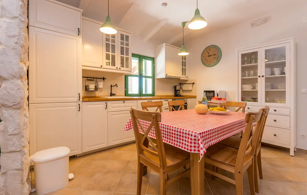 Ferienhaus in Biograd mit Pool 66132542 17685