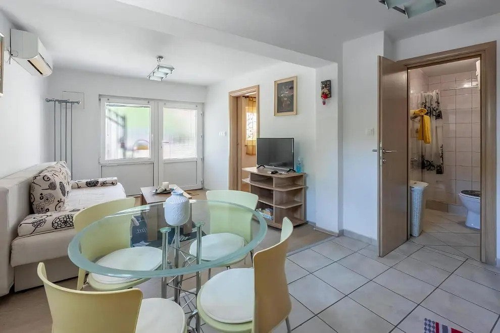 Ferienwohnung in Novi Vinodolski mit Pool und haustiergeeignet 999204160 32371 – Foto 16