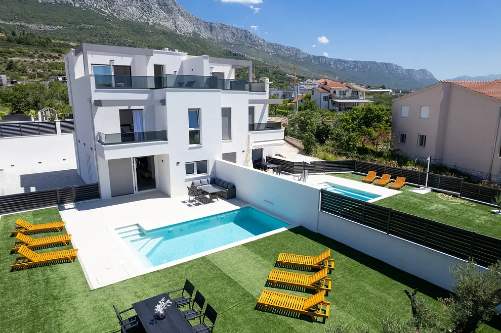 Ferienhaus in Kastela mit Pool 999208269 36246