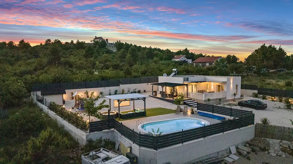 Ferienhaus in Bilice mit Pool 999207560 35597 – Foto 2