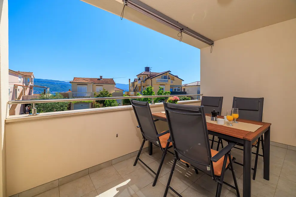 Ferienwohnung in Dobrinj mit Pool 66140028 22551