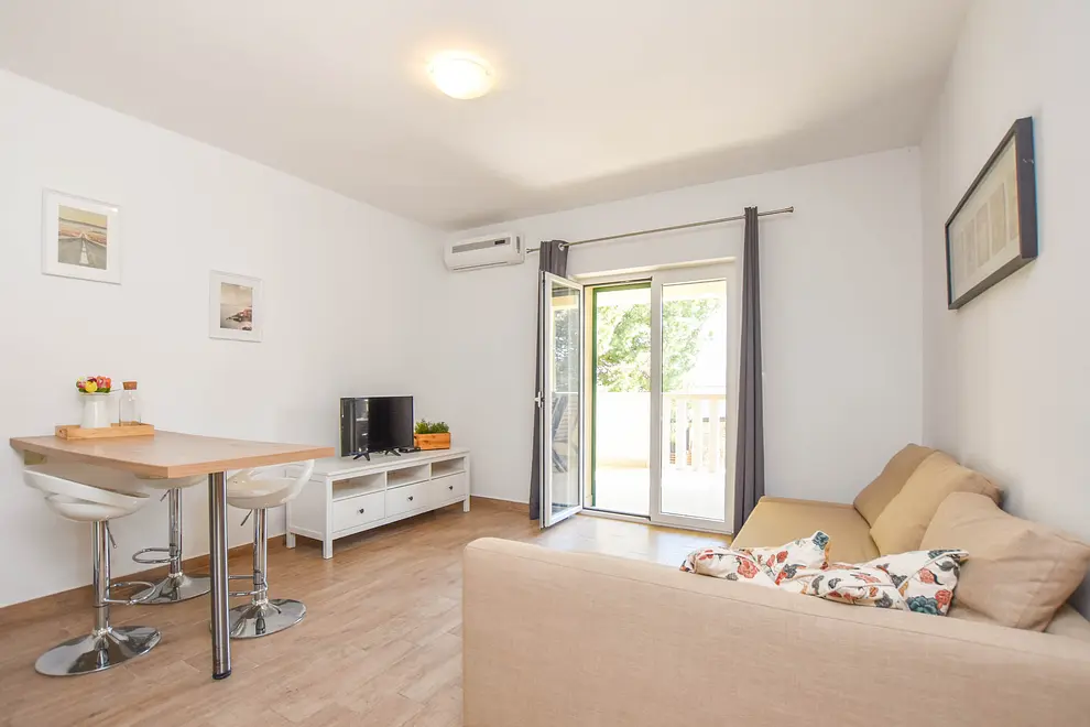 Ferienwohnung in Biograd  66135872 19702
