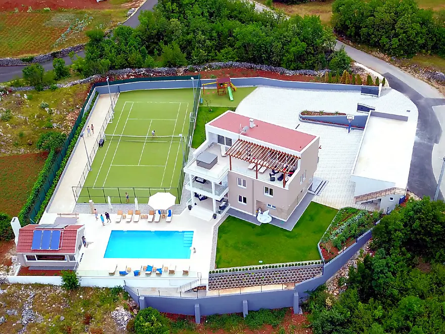Ferienhaus in Lokvicici mit Pool 66126559 13085