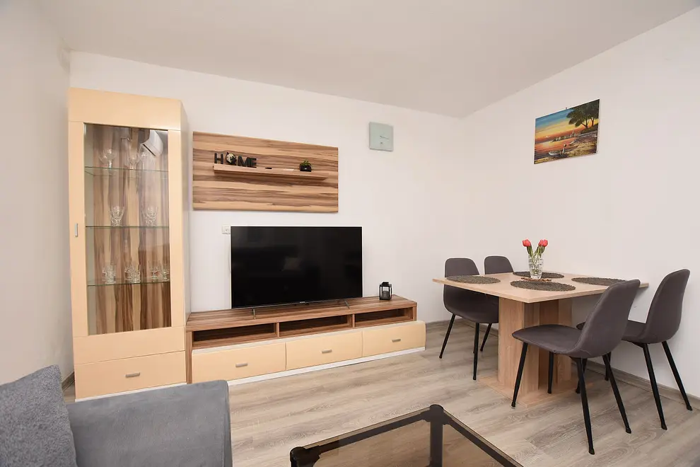 Ferienwohnung in Obrovac mit Pool 999224930 42435