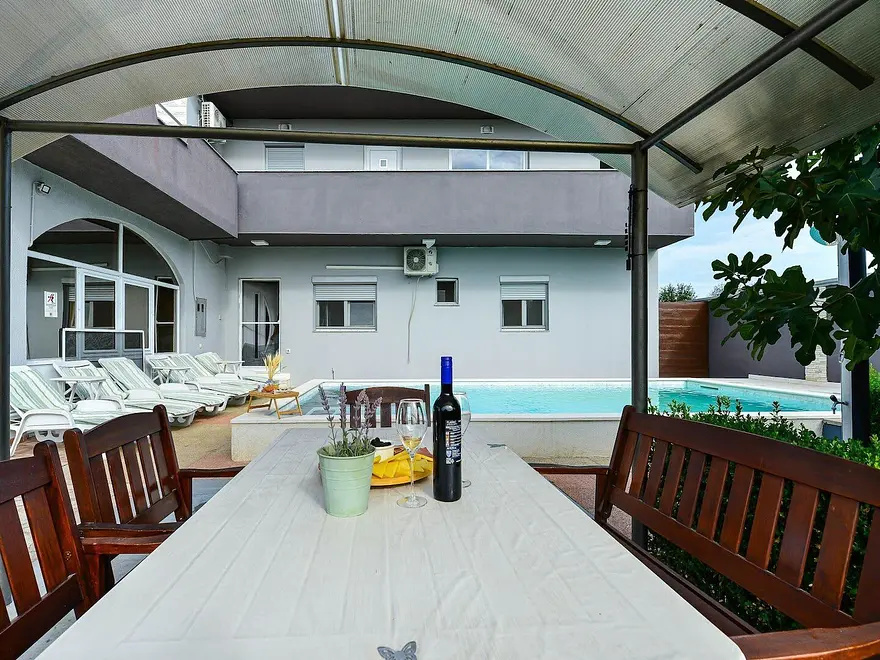 Ferienwohnung in Galovac mit Pool 999212990 40539 – Foto 8