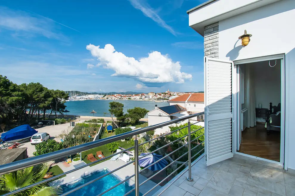 Ferienwohnung in Murter mit Pool 66141084 23196