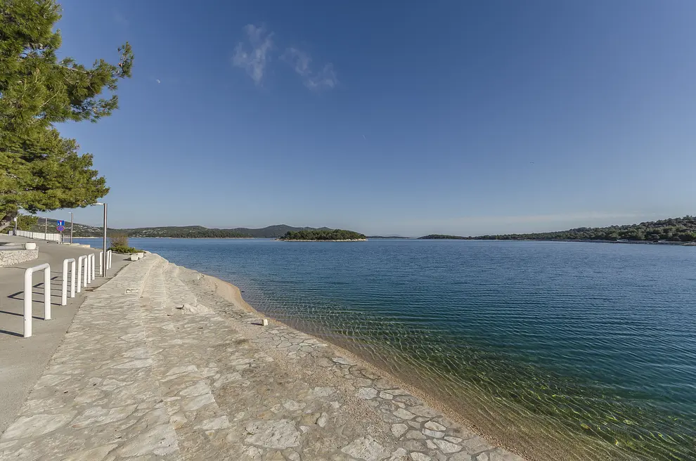 Ferienwohnung in Murter  999202515 30795