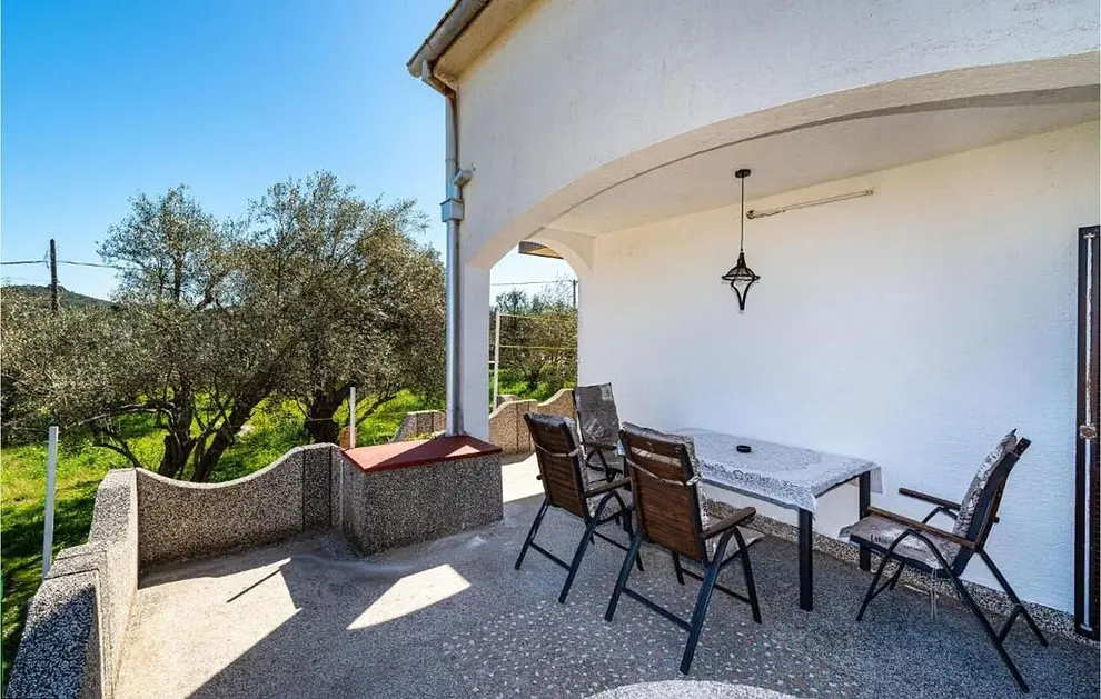 Ferienwohnung in Preko  999209739 37650 – Foto 2