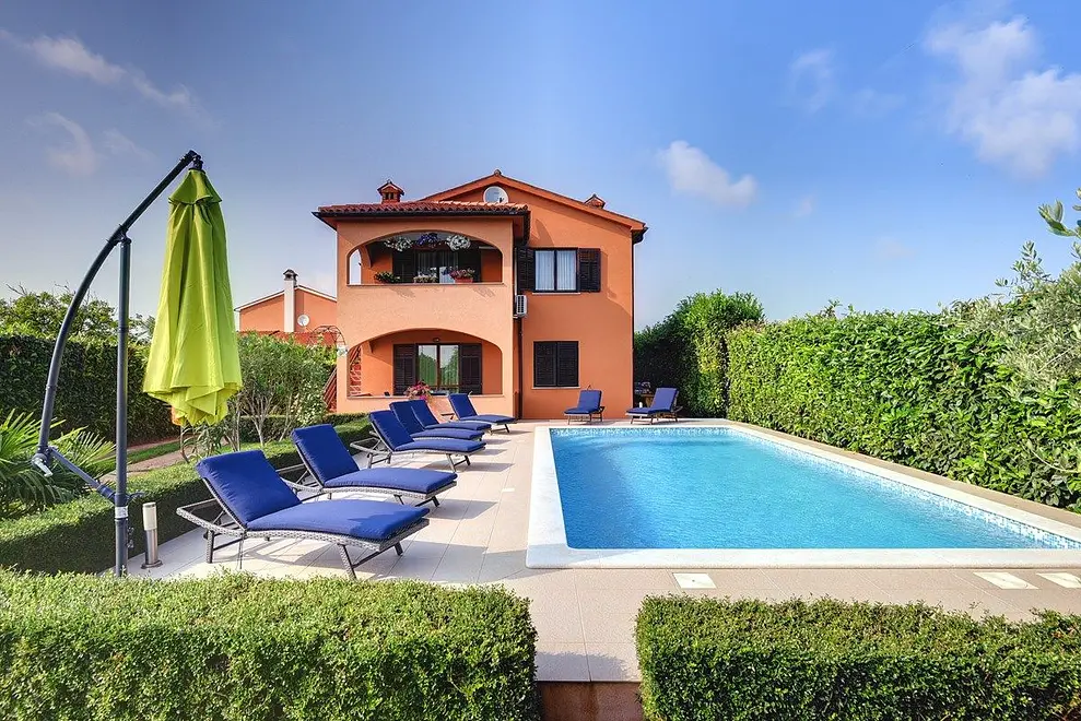 Ferienhaus in Liznjan mit Pool und haustiergeeignet 66123593 10866