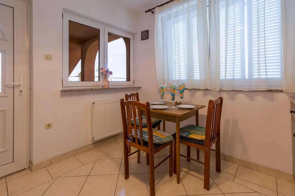 Ferienwohnung in Novi Vinodolski mit Pool und haustiergeeignet 999211333 39111