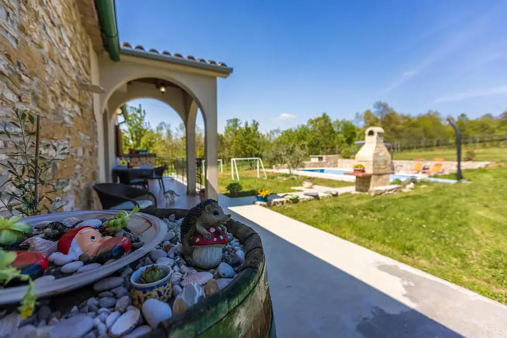 Ferienwohnung in Krsan mit Pool 999203547 31786 – Foto 12