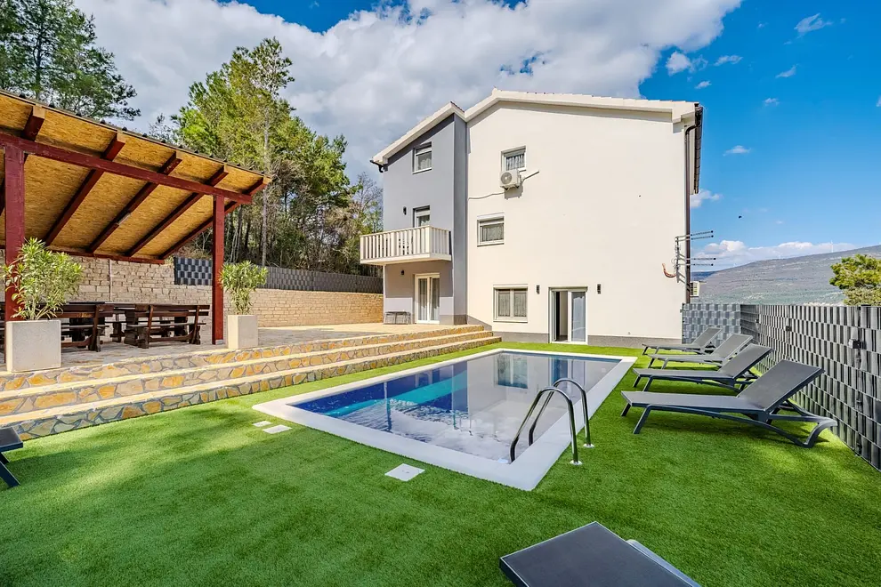 Ferienwohnung in Obrovac mit Pool und haustiergeeignet 66145456 25379