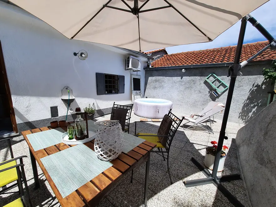 Ferienwohnung in Lovran mit Pool und haustiergeeignet 66134018 18894