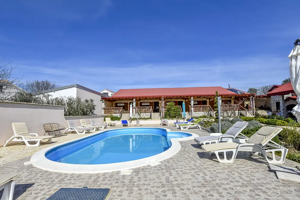 Ferienwohnung in Biograd mit Pool 66138352 21376