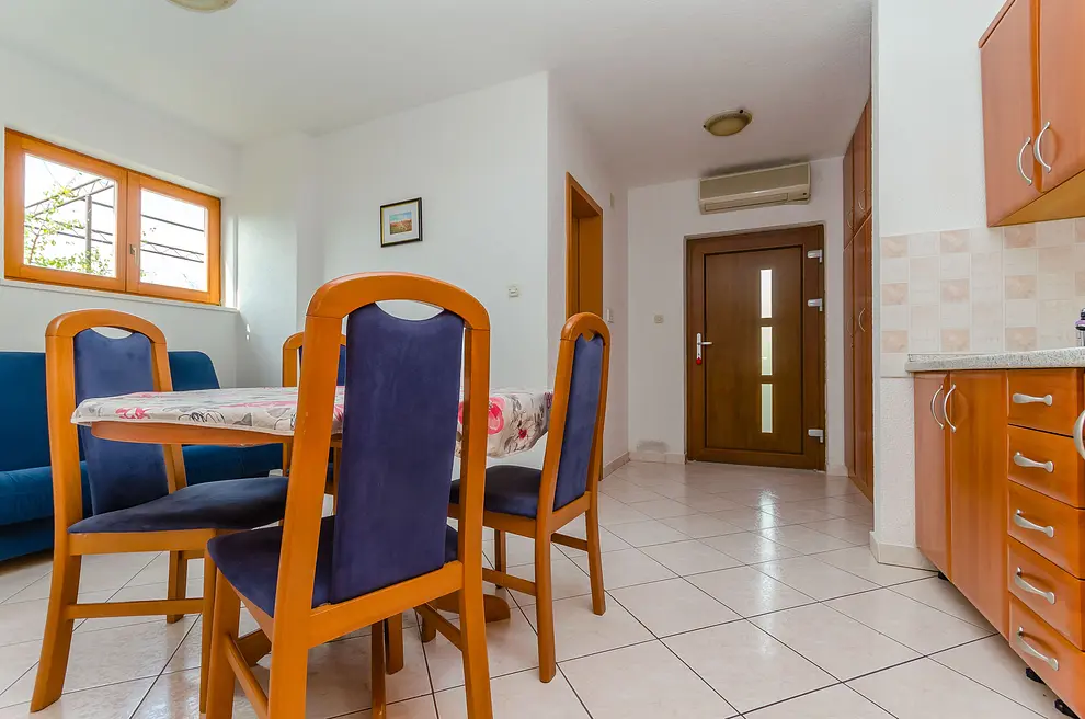 Ferienwohnung in Seget mit Pool 999203172 31428 – Foto 14