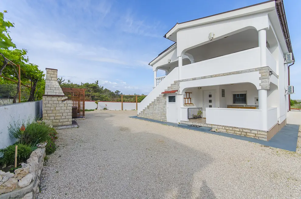 Ferienwohnung in Nin mit Pool 66159473 29667