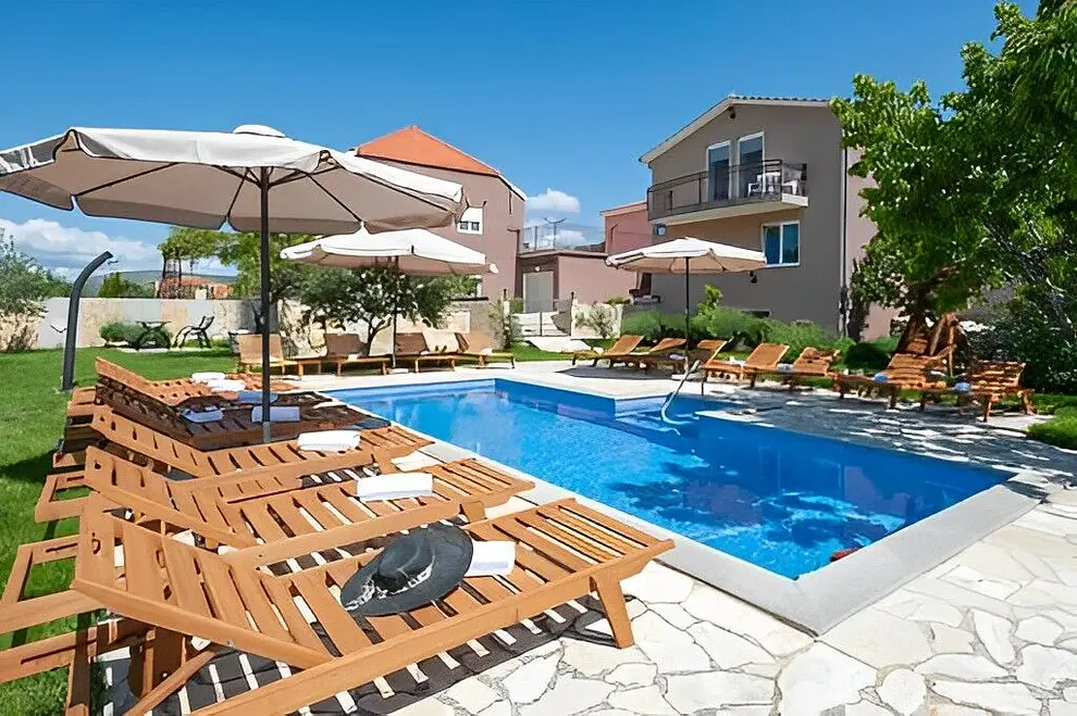 Ferienhaus in Makarska mit Pool 66139635 22353