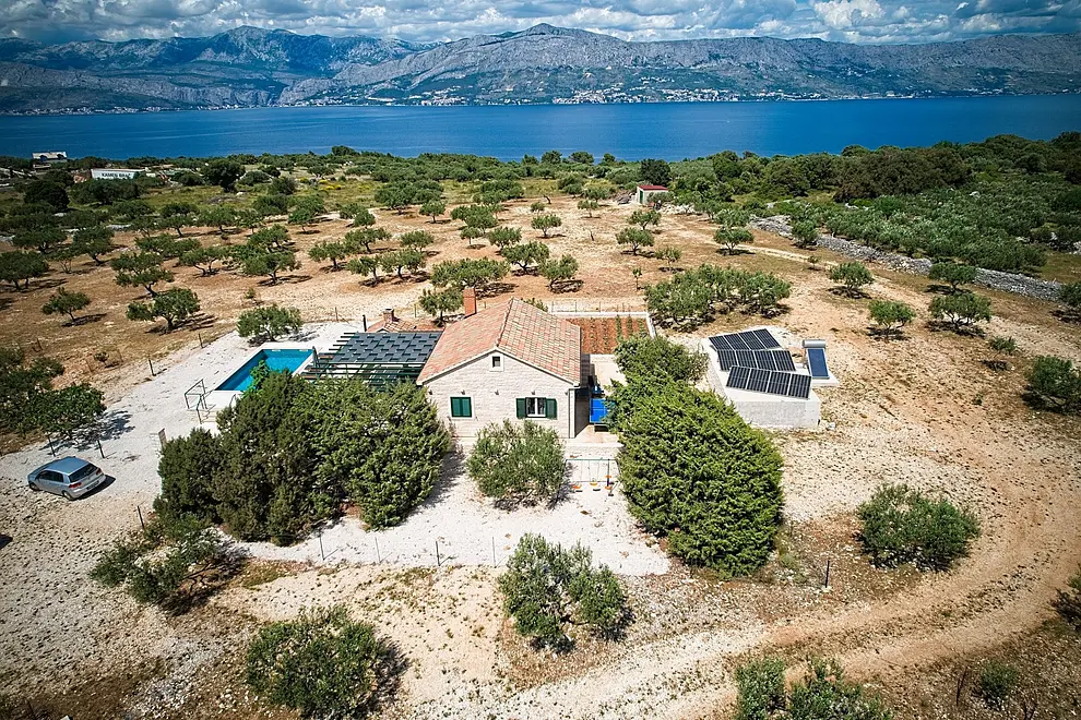 Ferienwohnung in Brac mit Pool und haustiergeeignet 66141391 23389