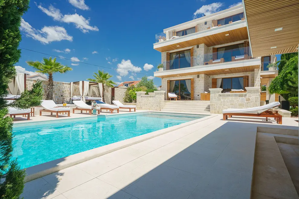 Ferienhaus in Biograd mit Pool 66140747 22973