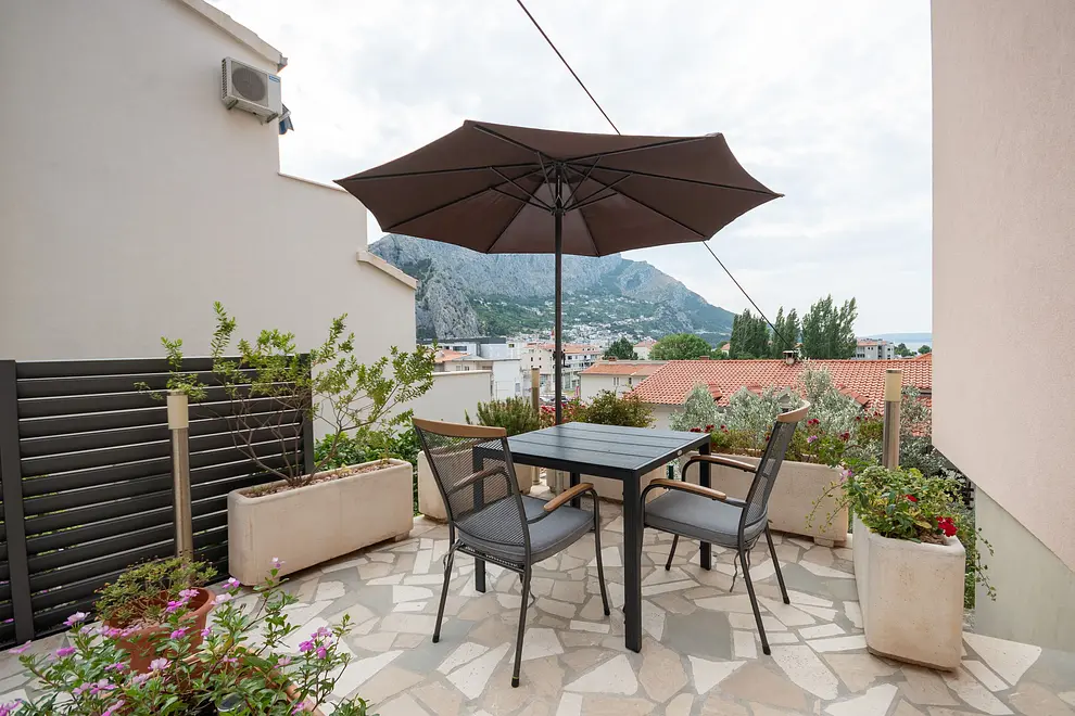 Ferienwohnung in Omis  66126770 13261