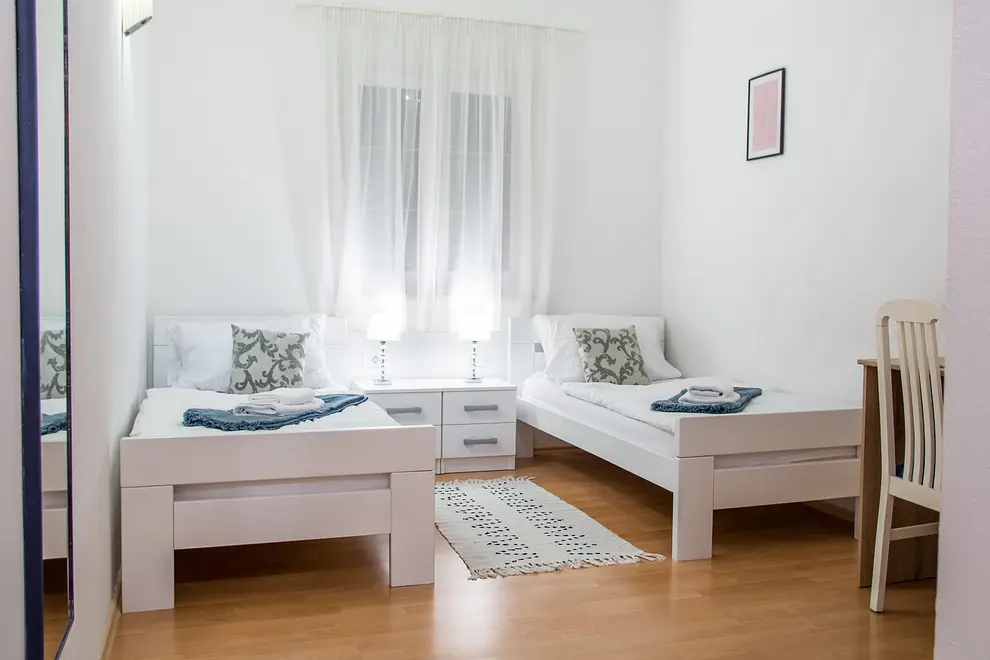 Ferienappartment in Brac  999223215 41605
