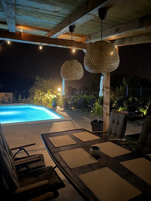 Ferienhaus in Bilice mit Pool 999233787 42900