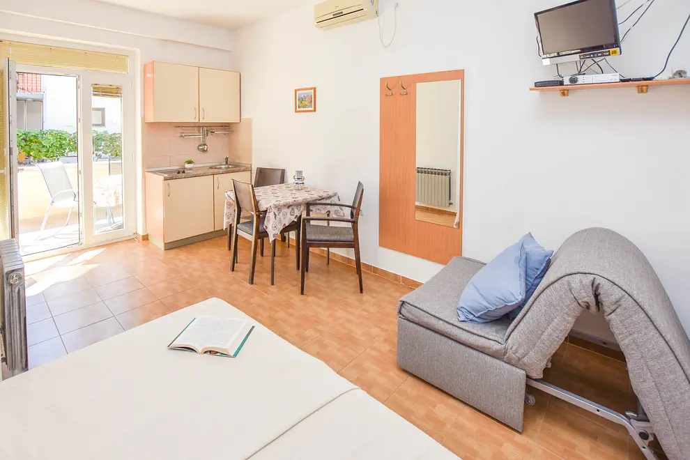 Ferienwohnung in Biograd mit Pool und haustiergeeignet 999209214 37143 – Foto 15