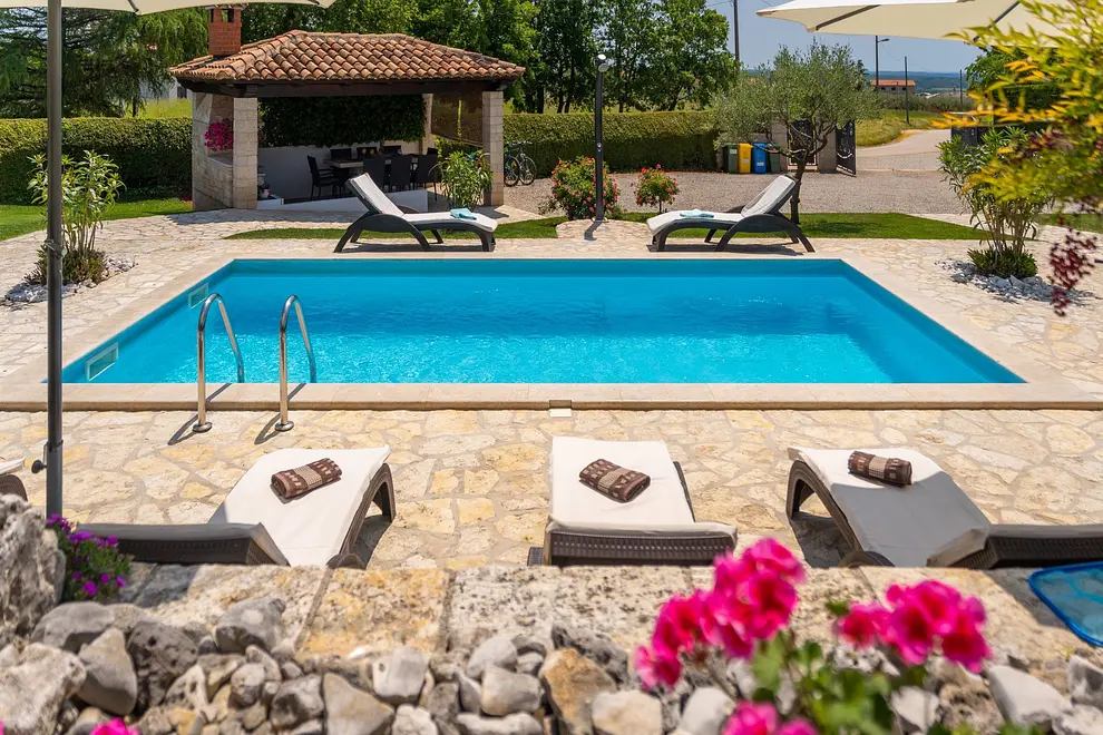 Ferienwohnung in Kastelir-Labinci mit Pool 999223596 41721 – Foto 16