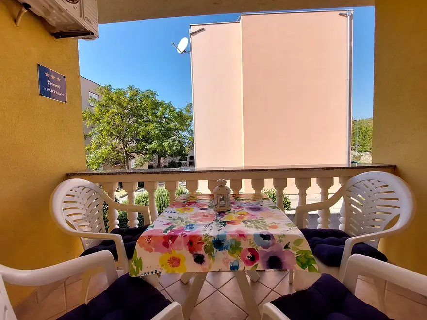 Ferienwohnung in Novi Vinodolski  66118081 6595