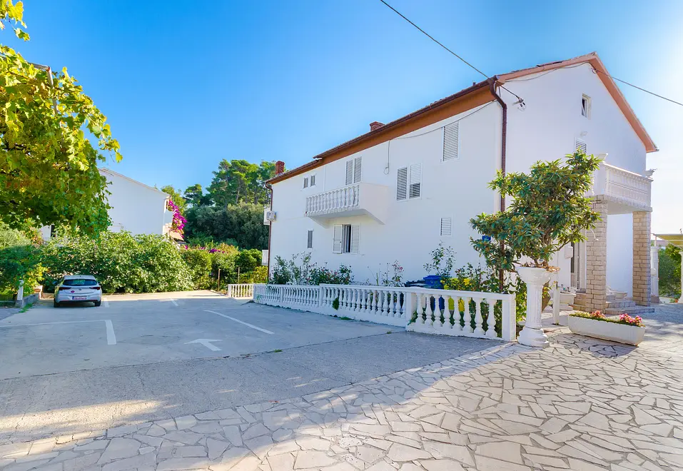 Ferienappartment in Banjol  999208899 36845