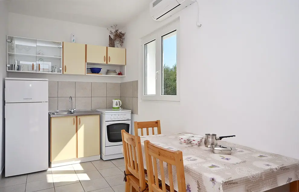 Ferienwohnung in Tribunj mit Pool 999205639 33781 – Foto 10