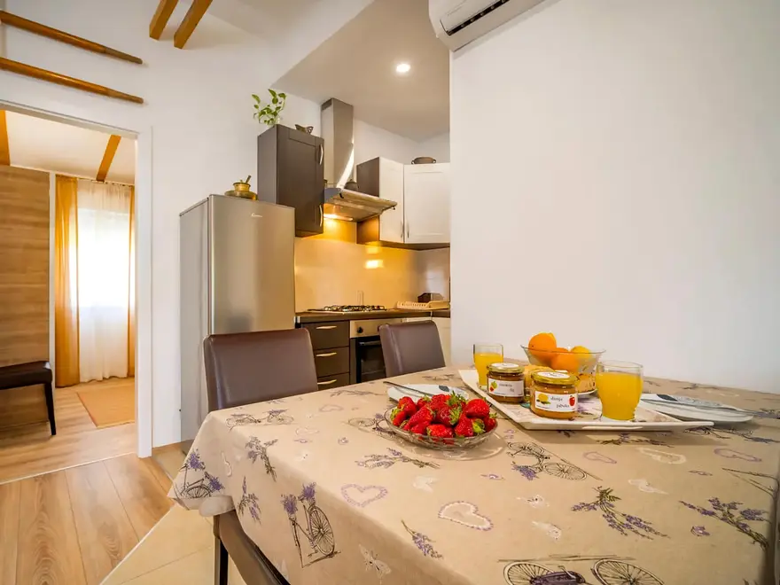 Ferienwohnung in Makarska mit Pool 999210928 41243 – Foto 2