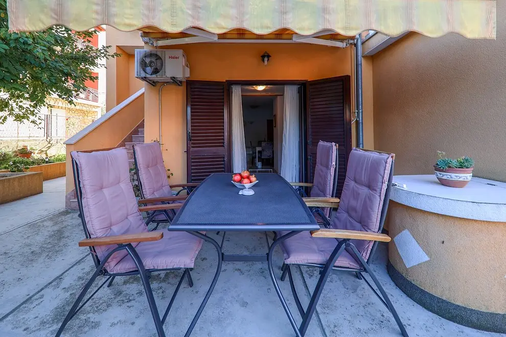 Ferienwohnung in Preko haustiergeeignet 66151835 25857