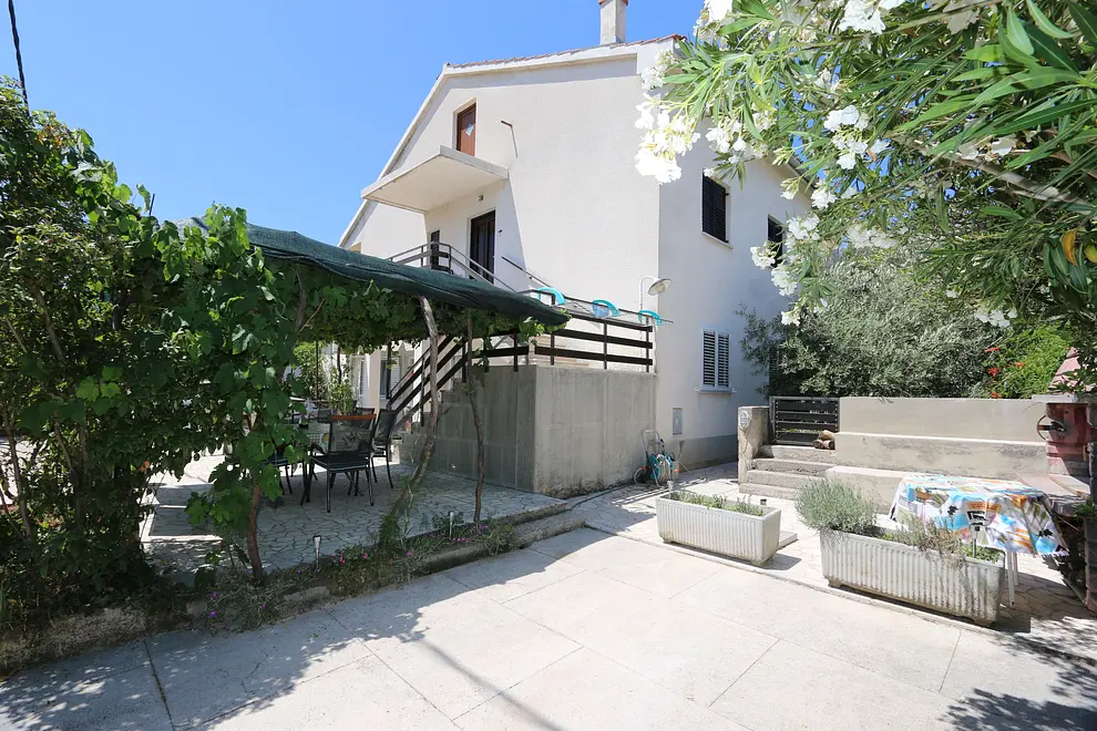 Ferienwohnung in Dobrinj haustiergeeignet 66127370 13747