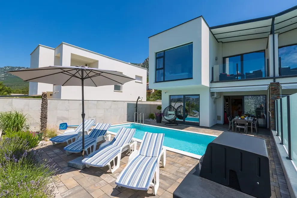 Ferienhaus in Crikvenica mit Pool und haustiergeeignet 66127894 14184