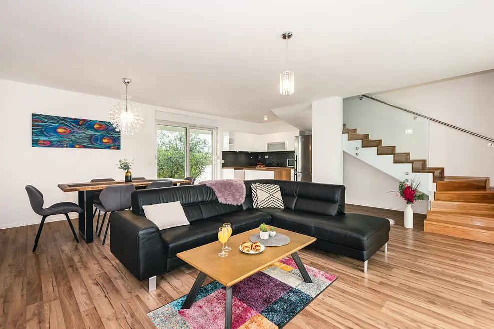 Ferienhaus in Vodice mit Pool und haustiergeeignet 66130431 16018