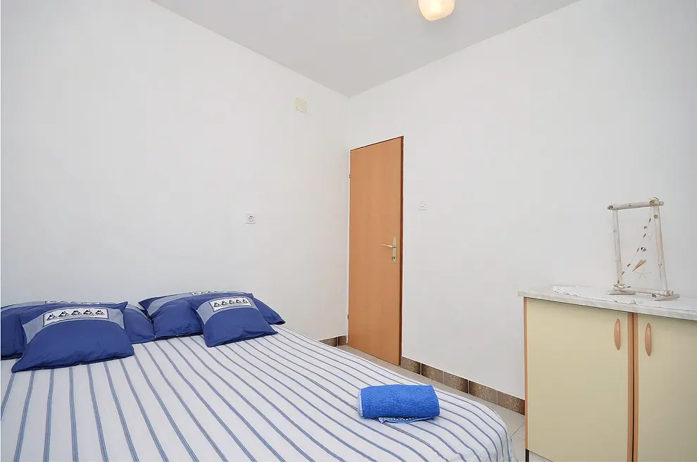 Ferienwohnung in Tribunj mit Pool 999205635 33777 – Foto 13