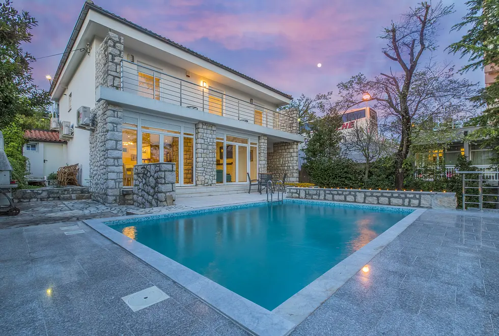 Ferienhaus in Crikvenica mit Pool und haustiergeeignet 66126406 12960