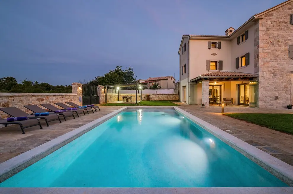 Ferienhaus in Porec mit Pool 66143630 24723