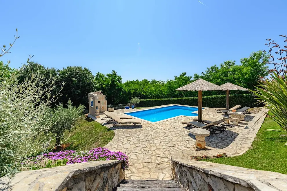 Ferienhaus in Porec mit Pool und haustiergeeignet 66123902 11083