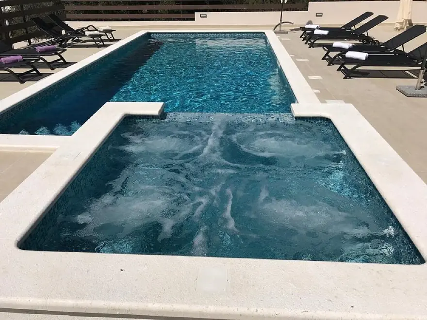 Ferienwohnung in Ciovo mit Pool und haustiergeeignet 999207380 35435