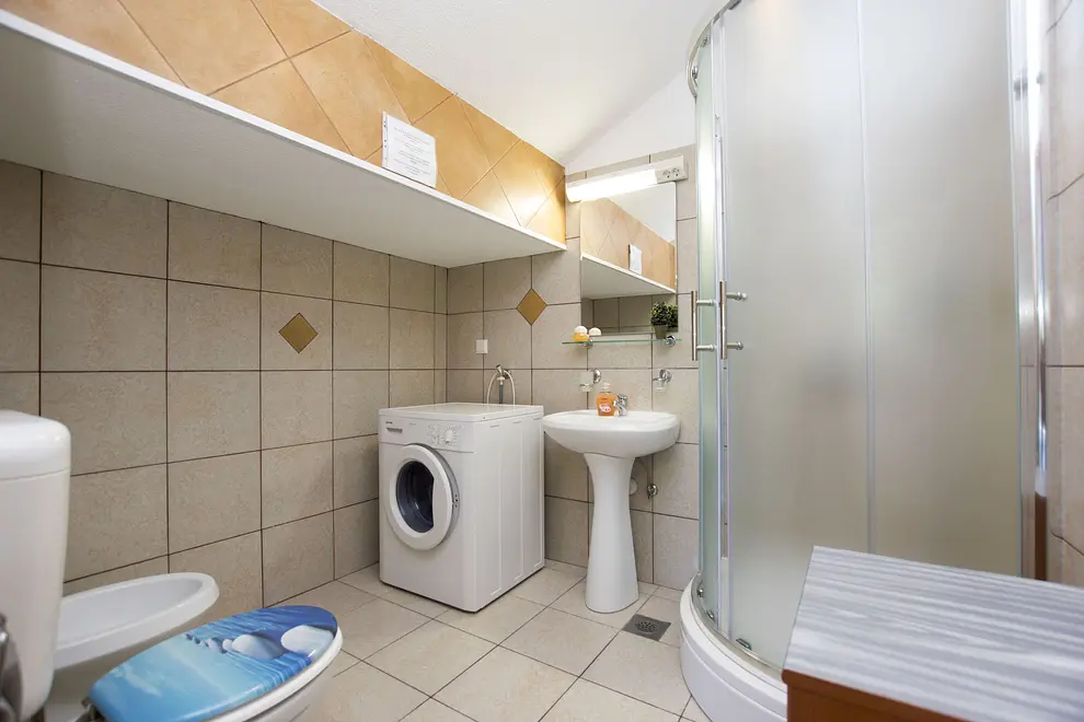 Ferienwohnung in Karlobag mit Pool und haustiergeeignet 999212009 39725 – Foto 16