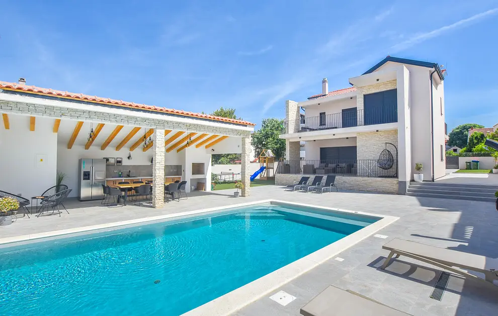 Ferienhaus in Biograd mit Pool 66133884 18808