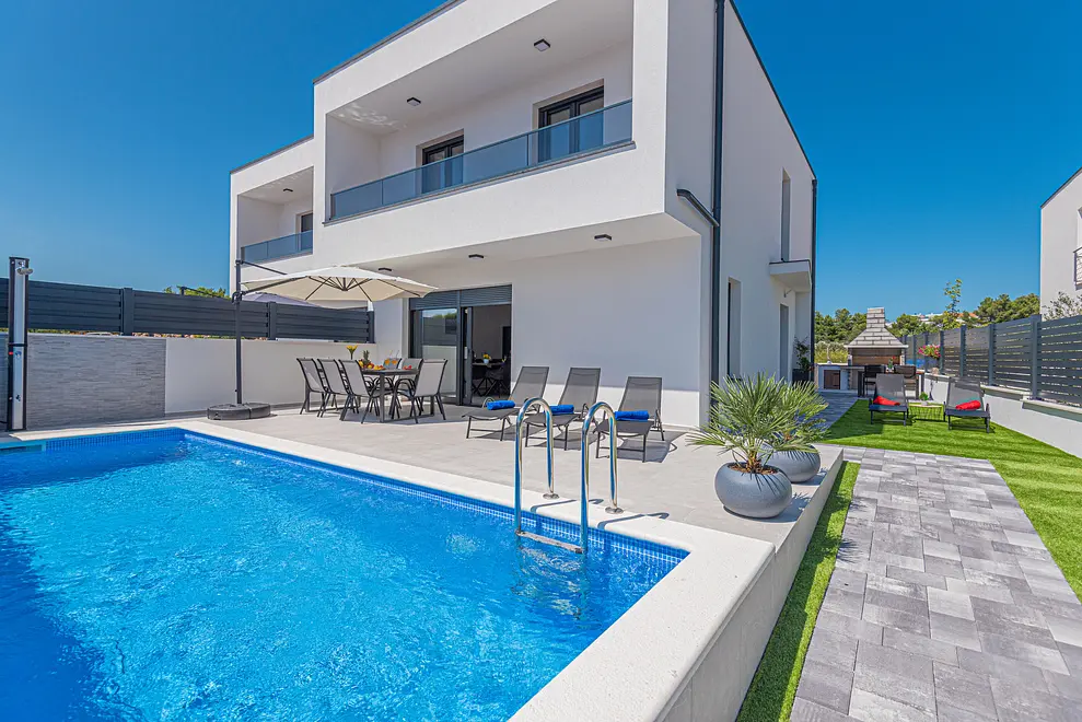 Ferienhaus in Vodice mit Pool 66141528 23464